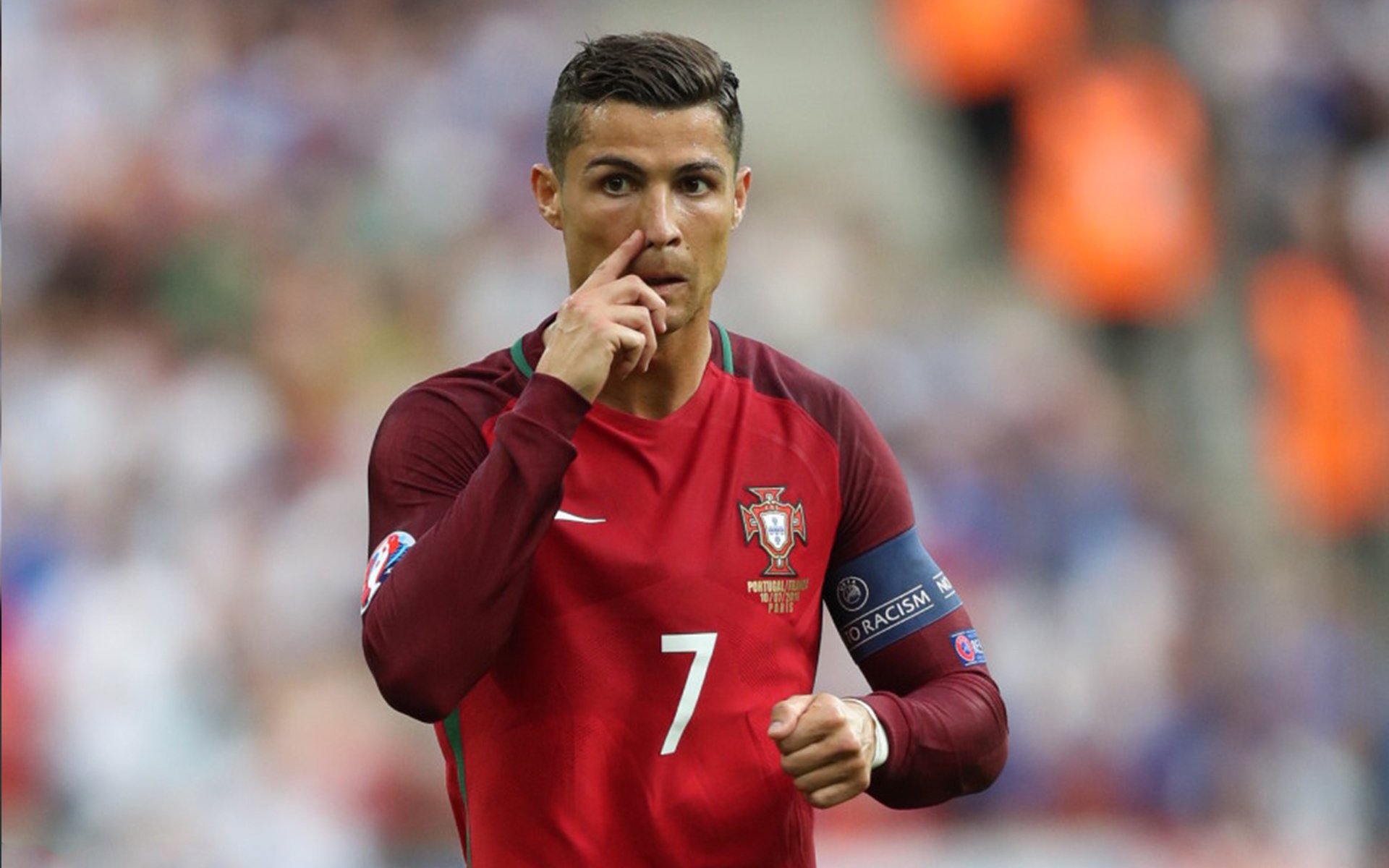 从法网翻盘到ATP总决赛的扛鼎之战，阿尔卡拉斯如何成为西班牙网球的全队心脏